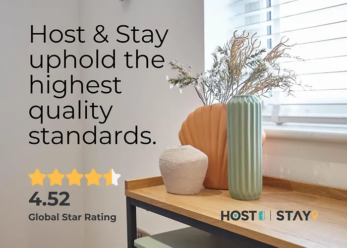 Host & - Sandy Cove *