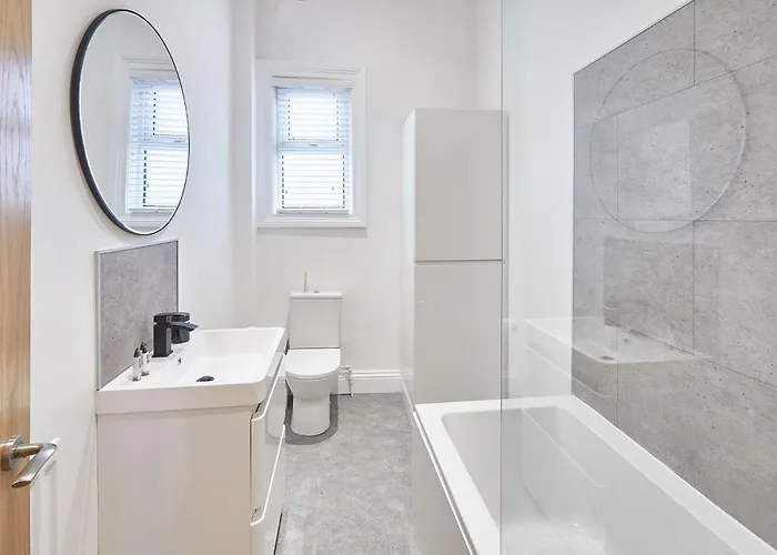 Host & - Sandy Cove Saltburn-by-the-Sea