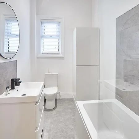 Host & - Sandy Cove Saltburn-by-the-Sea